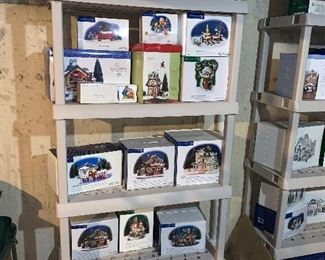 DEPARTMENT 56 SNOW VILLAGE COLLECTIBLES