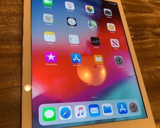 MAC IPAD AIR 32GB