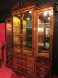 HENREDON ASTON COURT GEORGIAN STYLE GLAZE INLAID MAHOGANY 3 PC BREAKFRONT, ILLUMINATED INTERIOR, GLASS SHELVES, WITH BRANDED MARK, 8'H X 7'L, MATCHING BAR CABINET SOLD SEPARATELY