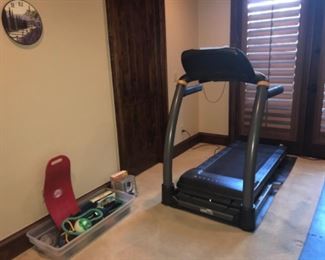 Treadmill sold for parts. Not working properly. You must hire a mover to move this item as we are unable to move it for you. 