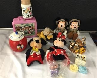 Mickey Loves Minnie #2 https://ctbids.com/#!/description/share/282986