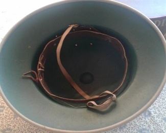 interior of the pith helmet