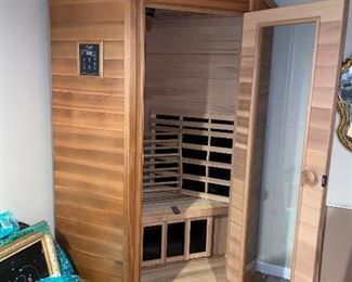 CLEARLIGHT INFRARED SAUNA WITH LIGHT THERAPY BY SAUNA WORKS-LIKE NEW

