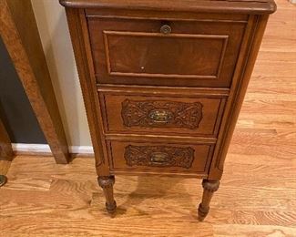 SMALL ANTIQUE CABINET