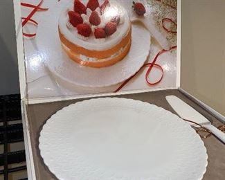 CAKE PLATTER SET
