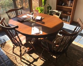 Dining room table w/4 chairs