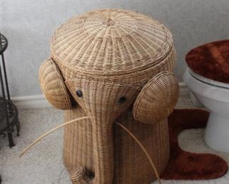 Elephant hamper