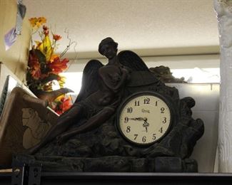 mantel clock