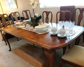 Dining room table and chairs, set of china