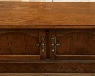Lane Cedar Chest