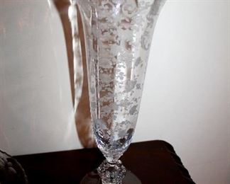 Cambridge "Chantilly" vase