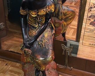 Vintage statue 