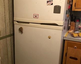Whirlpool refrigerator 