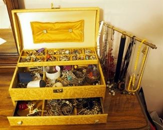 Costume Jewelry Assortment Including Earrings, Bracelets, Necklaces, Pins And More, Jewelry Box And Necklace Stand Included