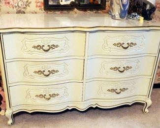 Painted Solid Wood Six Drawer Dresser With Bow Front, 32" x 50" x 18"