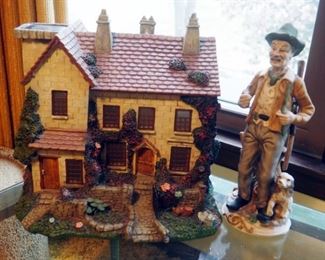 Home Trends Solar Lighted House And Ceramic Hunter With Dog Figurine