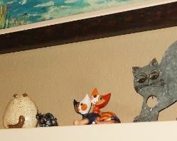 Cat figurines
