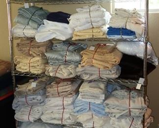 Sheets, blankets and pillows