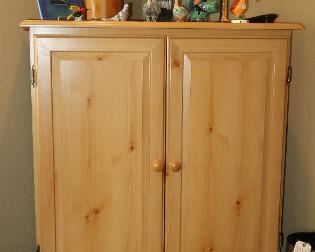 Pine look cabinet