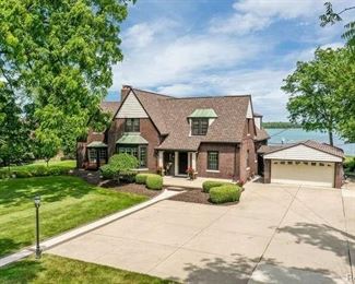 East River Grosse Ile