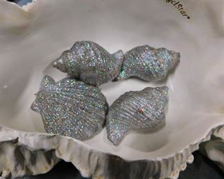 Assorted glitter seashells
