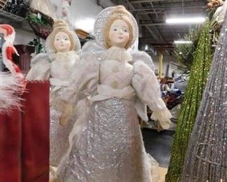 2 Angel tree toppers