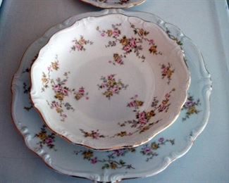 Part of Haviland china set. Will show complete set later.