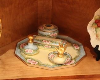 Limoges dresser set