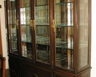 Drexel Heritage china cabinet BUY IT NOW $ 1,195.00