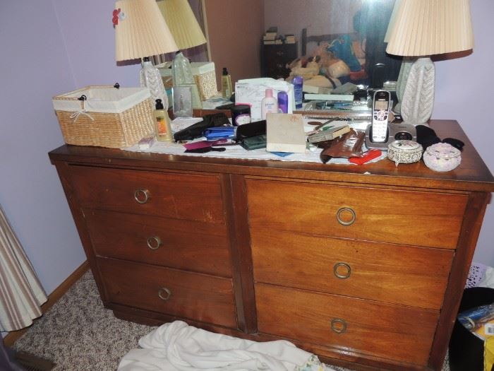 DYER,INDIANA ESTATE SALE in Dyer, IN starts on 12/6/2019