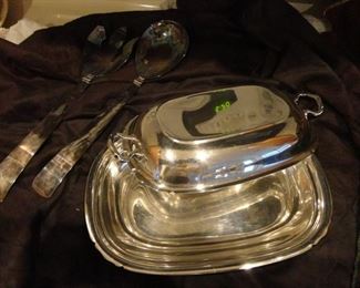 Reed and Barton. "Mayflower" Serving Dish 5001 Silver Plate Covered Warming Dish Two Handled Lid