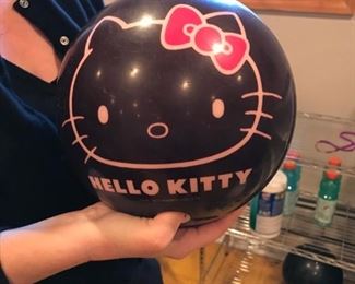 Hello Kitty Bowling Bowl