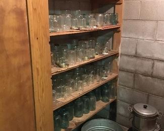 Various canning jars
