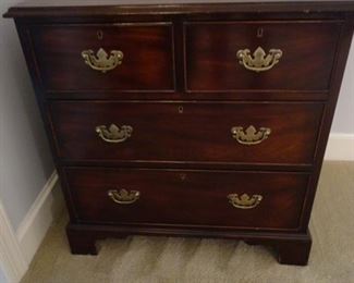 4 Drawer Colony Chest