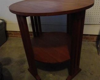 Arts and Crafts Cherry Craftsman Round Lamp or Hall Table Stickley