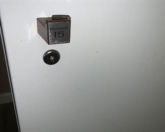 Kenmore upright freezer
$100