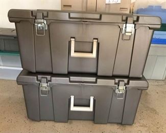 Hinged Storage #2 https://ctbids.com/#!/description/share/288148
