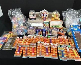 Unique PEZ Collection https://ctbids.com/#!/description/share/288174