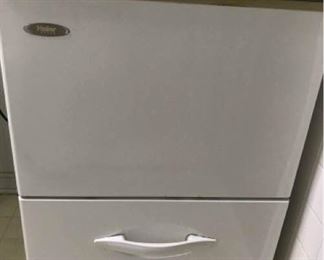 Haier Freezer https://ctbids.com/#!/description/share/288181