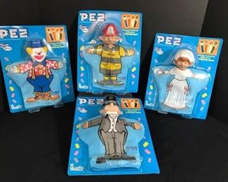 PEZ Hand Puppets https://ctbids.com/#!/description/share/288029