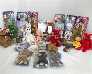Around The World Beanies Part Two https://ctbids.com/#!/description/share/288060