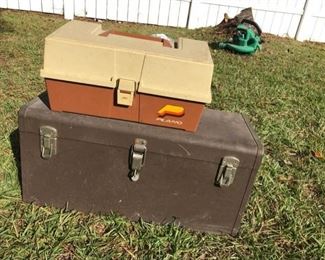 Tool /Tackle Box https://ctbids.com/#!/description/share/288077