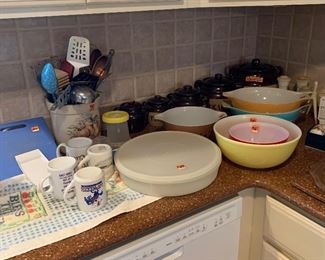 Pyrex bowls and kitchen utensils