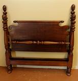 Four Poster Double Bed with Pineapple Finials (with rails)