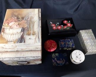 Assortment of 7 boxes