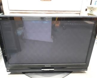 Panasonic 42in TV