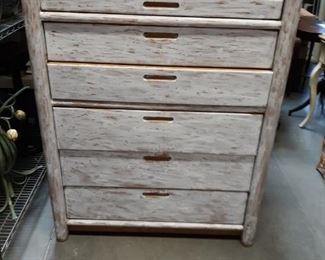 White washed chest of drawers
