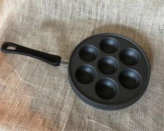 Ebelskiver Skillet