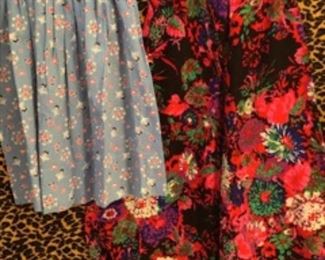 Novelty print skirt and SUPER elephant leg pants