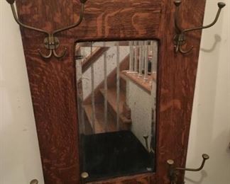 198 Antique Entryway Mirrormin